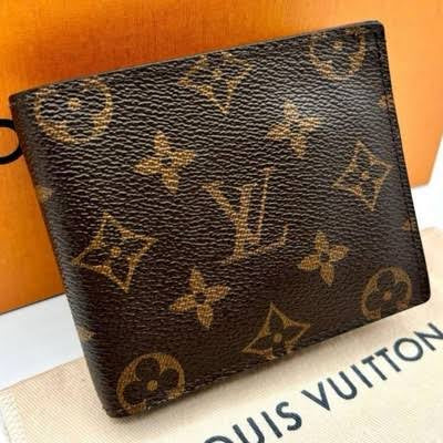 BRANDED SHORT WALLET