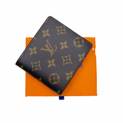 BRANDED SHORT WALLET