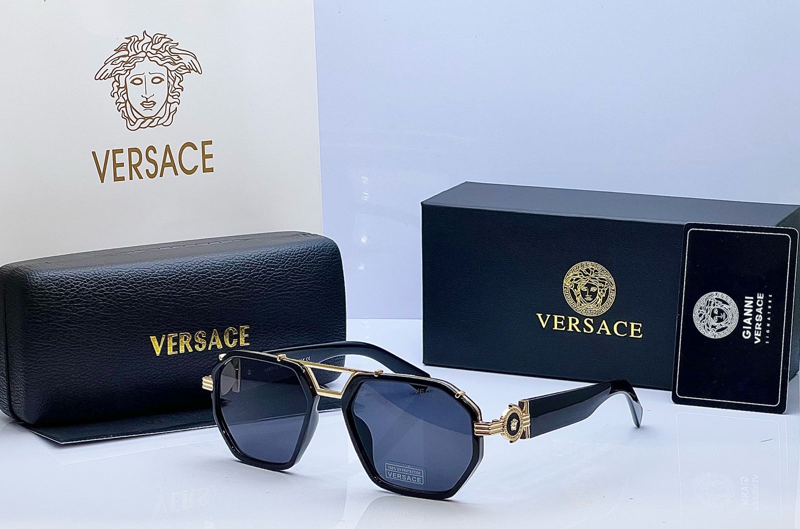 BRANDED GLASSES