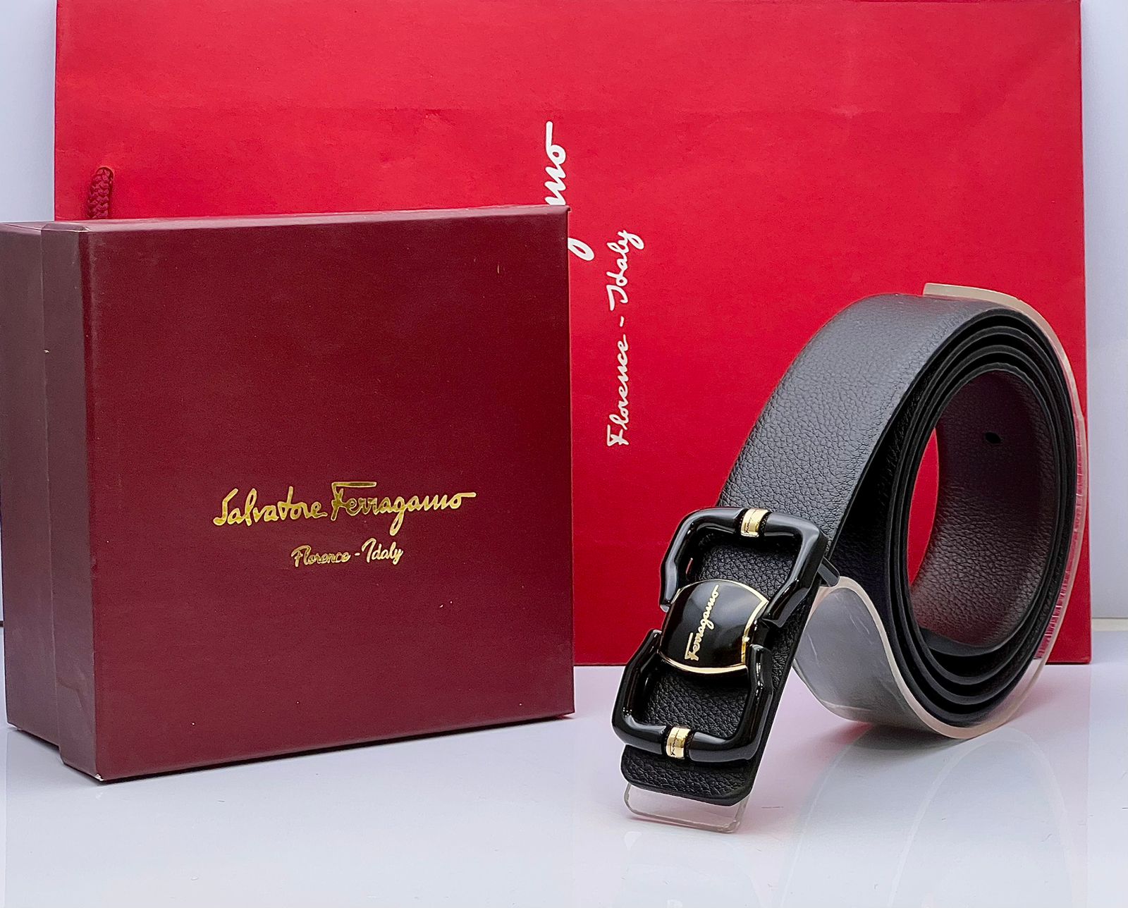 BRANDED BELT