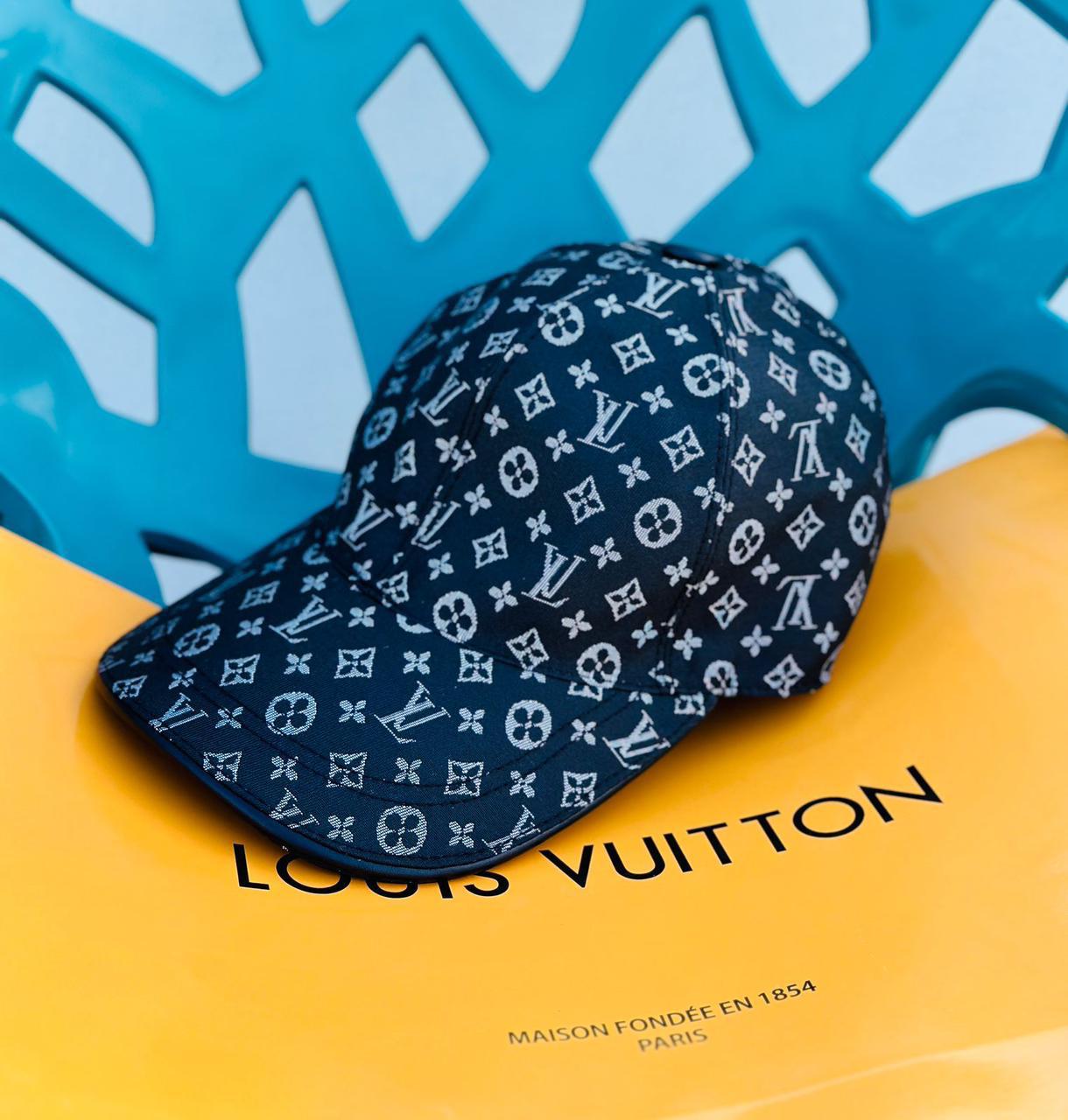 BRANDED CAP