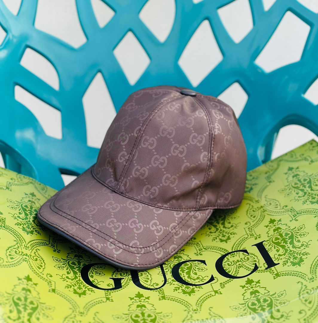 BRANDED CAP