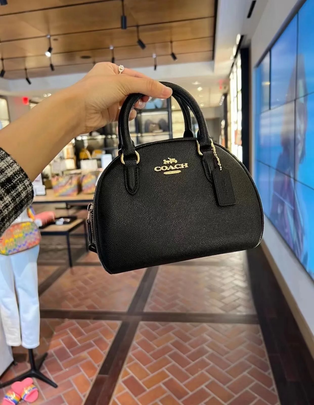 BRANDED BAG